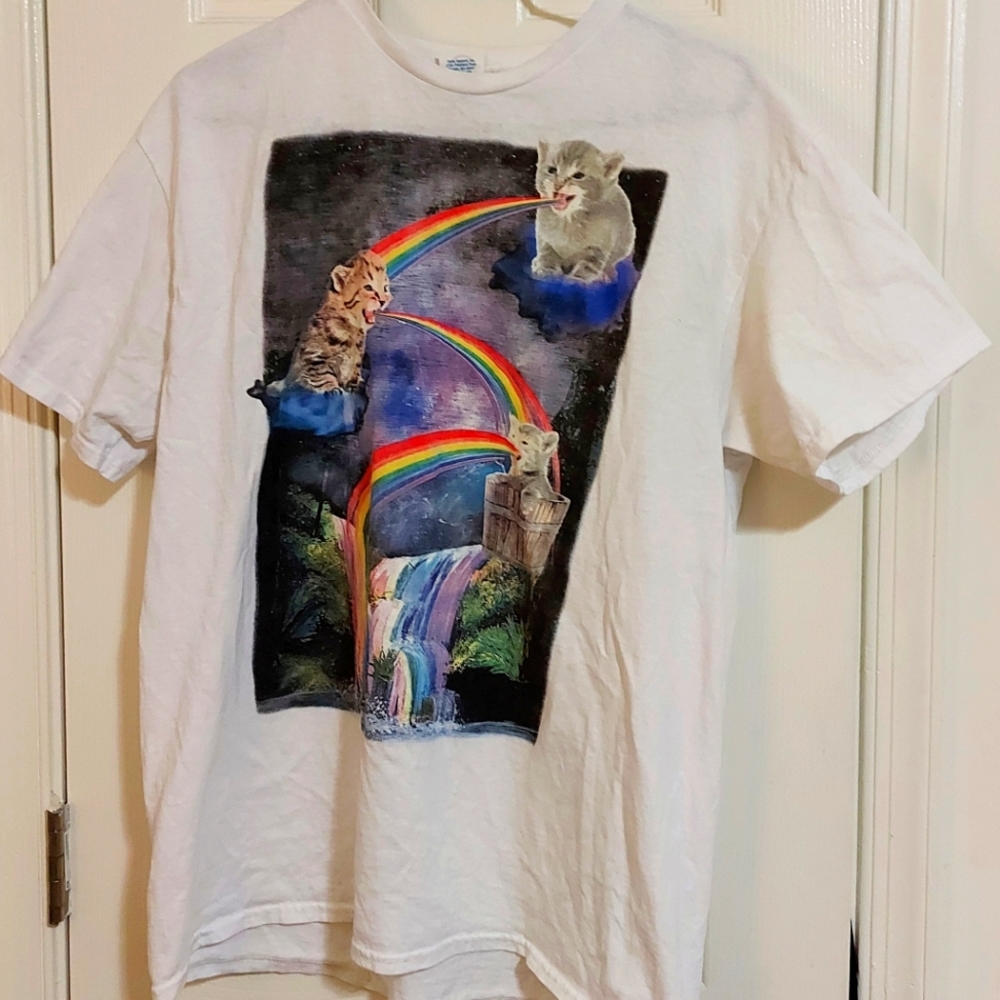 LargeVintage delta pro weight rainbow kitten shirt